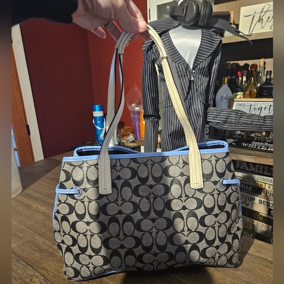 Coach Signature Stripe Coated Canvas Large Shoulder Bag - Picture 3 of 13